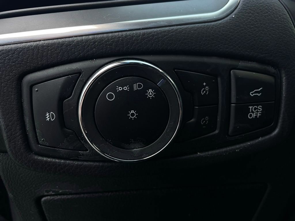 Certified 2024 Ford Edge Titanium w/ Equipment Group 301A image 22