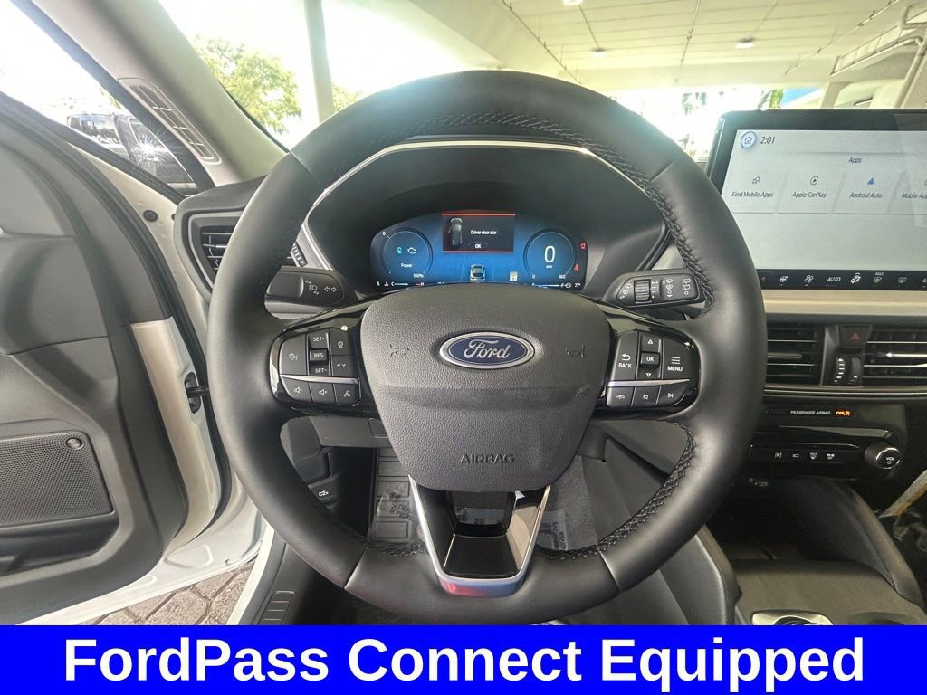 Certified 2024 Ford Escape SE w/ PHEV Premium Package image 17