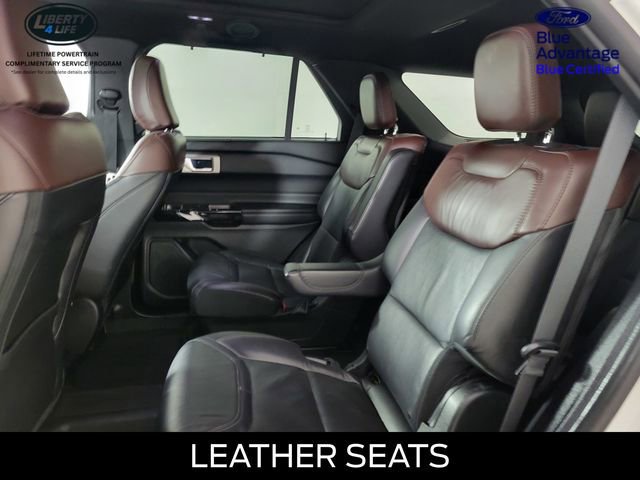 Certified 2022 Ford Explorer Platinum w/ Equipment Group 601A image 15
