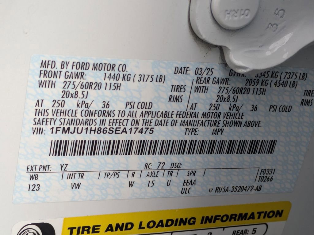 Certified 2025 Ford Expedition Active image 37