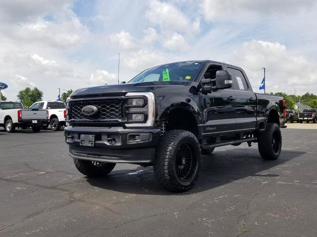 Certified 2025 Ford F250 Lariat w/ Black Appearance Package AWD/4WD image 7