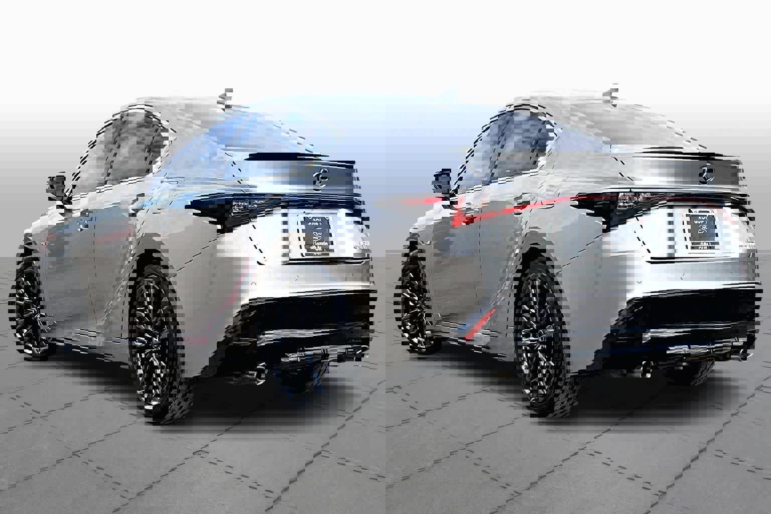 Used 2023 Lexus IS 350 F Sport image 4