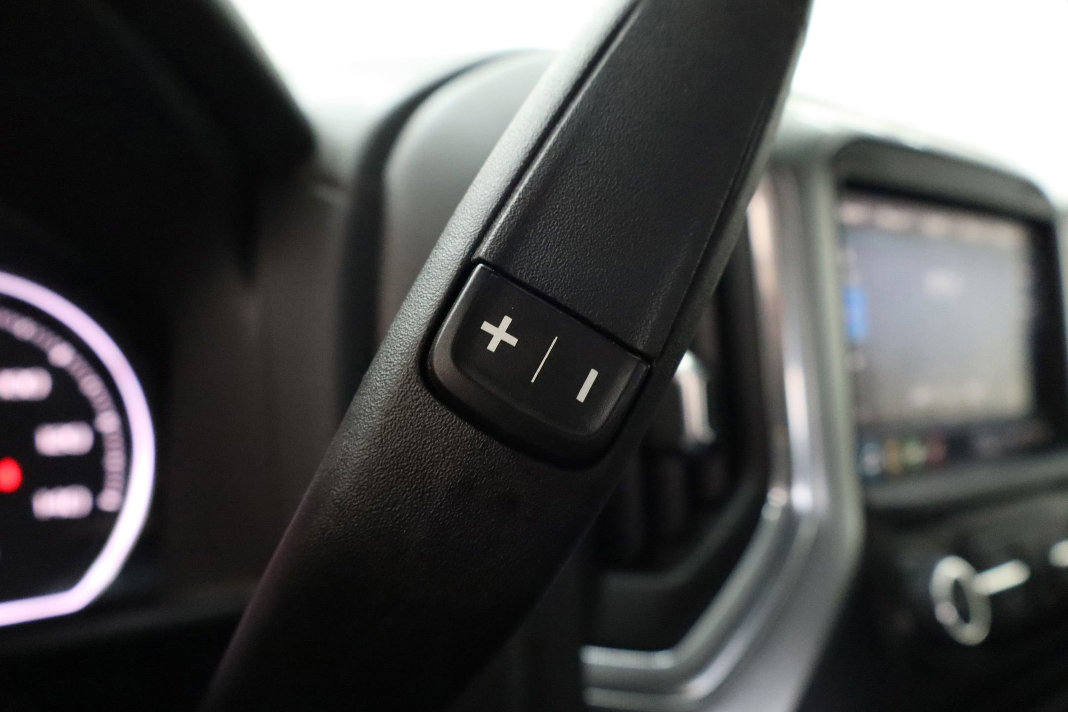 Used 2023 Chevrolet Silverado 3500 LT w/ Convenience Package image 20