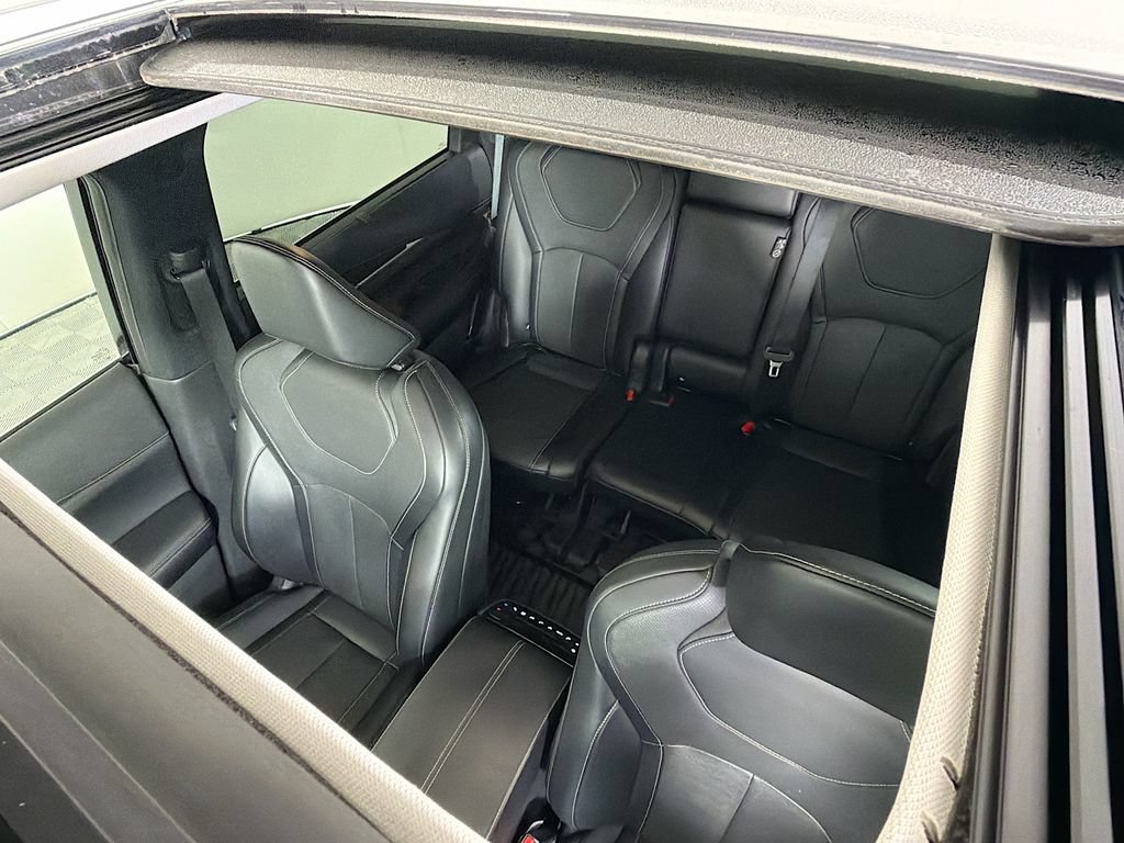 Used 2023 INFINITI QX60 Sensory w/ Vision Package AWD/4WD image 17