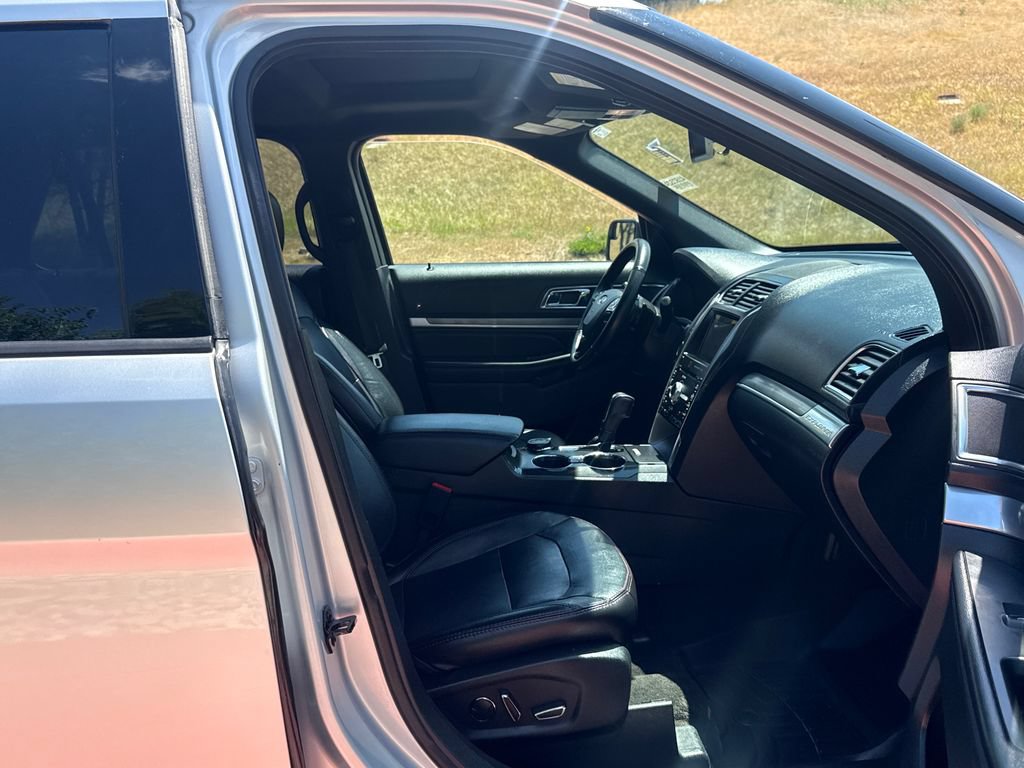 Certified 2018 Ford Explorer Sport AWD/4WD image 31