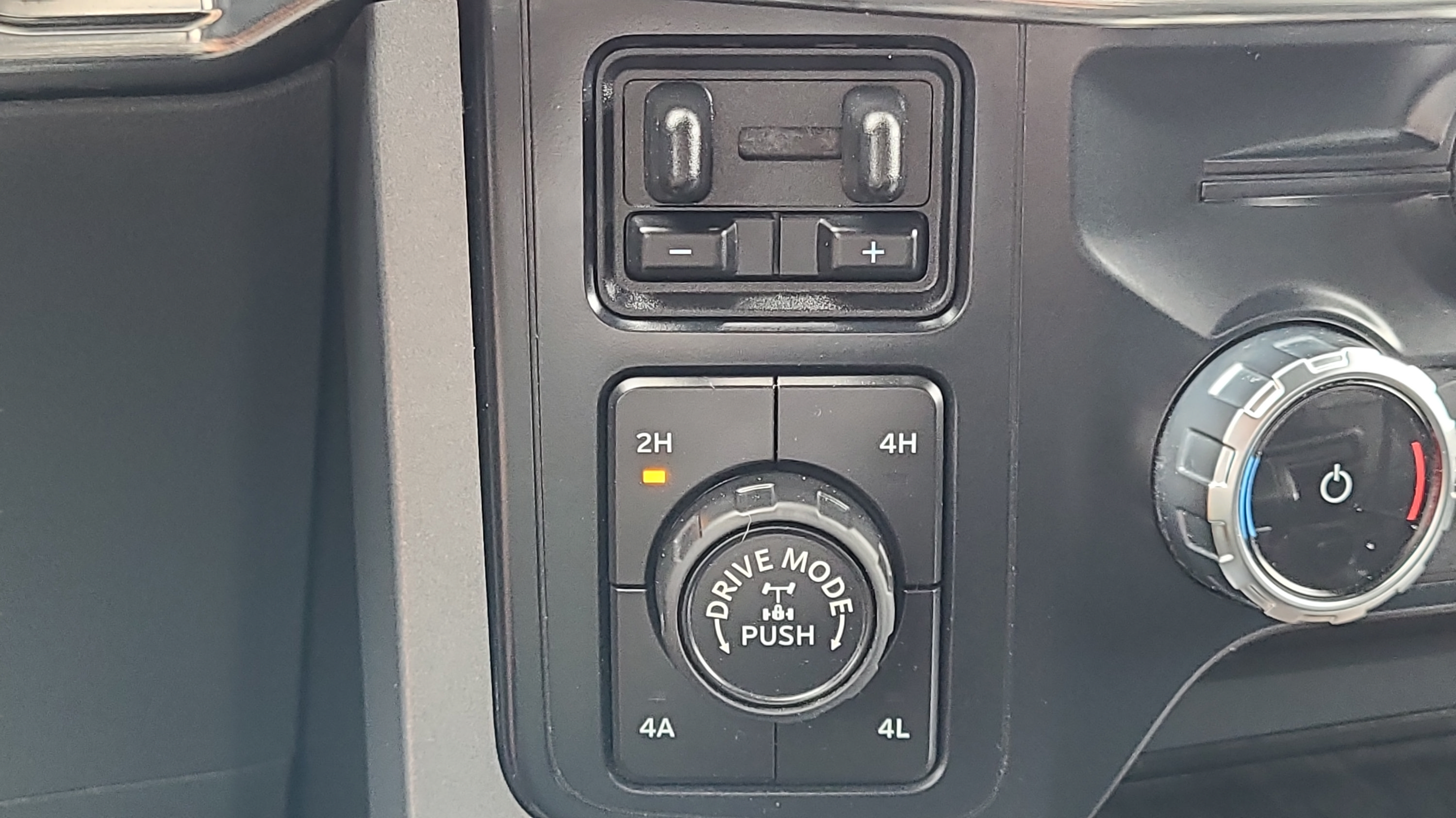 Certified 2022 Ford F150 Lariat AWD/4WD image 25