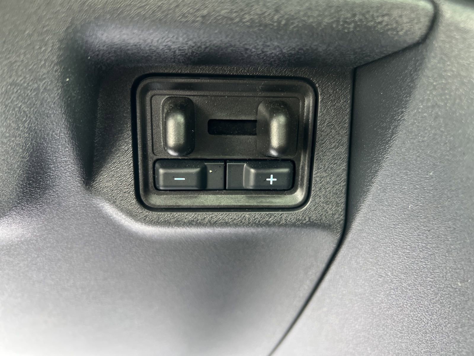 Certified 2025 Ford Expedition Platinum AWD/4WD image 42