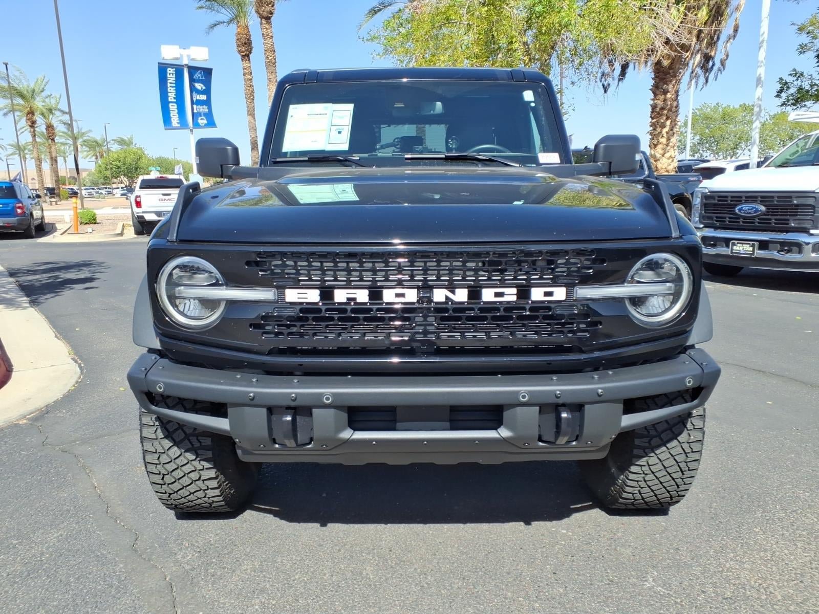 Certified 2024 Ford Bronco Wildtrak AWD/4WD image 2