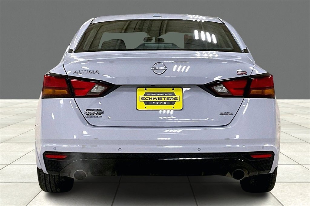 Used 2025 Nissan Altima 2.5 SR image 4