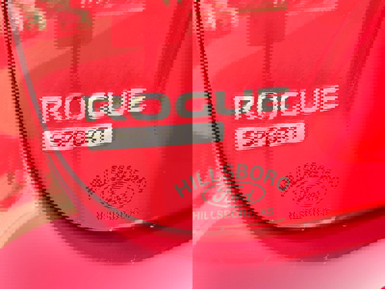 Used 2017 Nissan Rogue Sport SL w/ SL Premium Package image 14