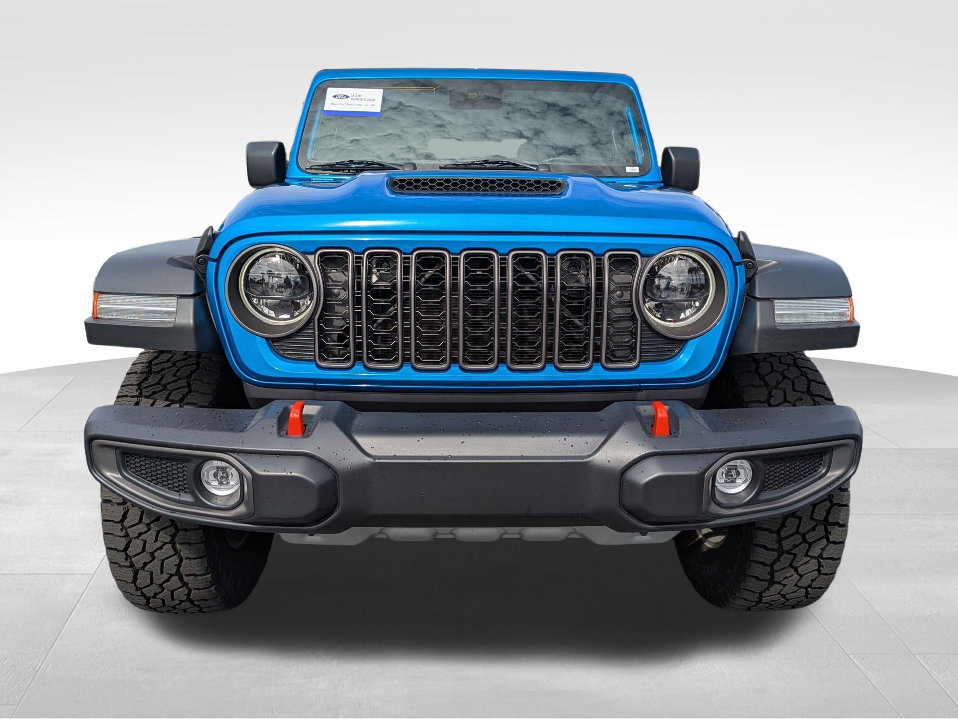 Used 2024 Jeep Gladiator Mojave w/ Convenience Group image 11