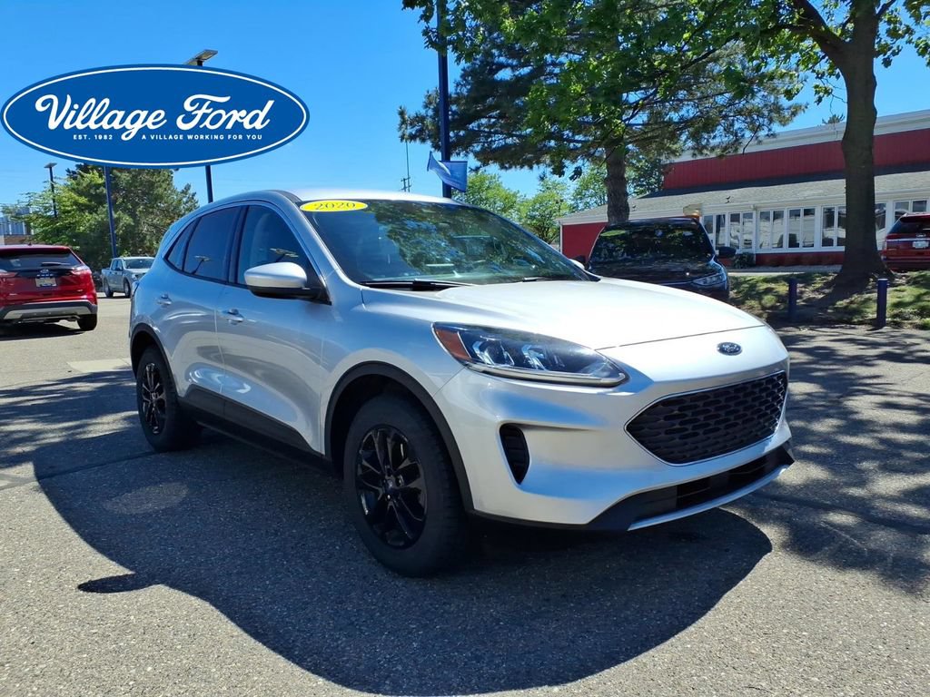 Certified 2020 Ford Escape SE AWD/4WD image 3