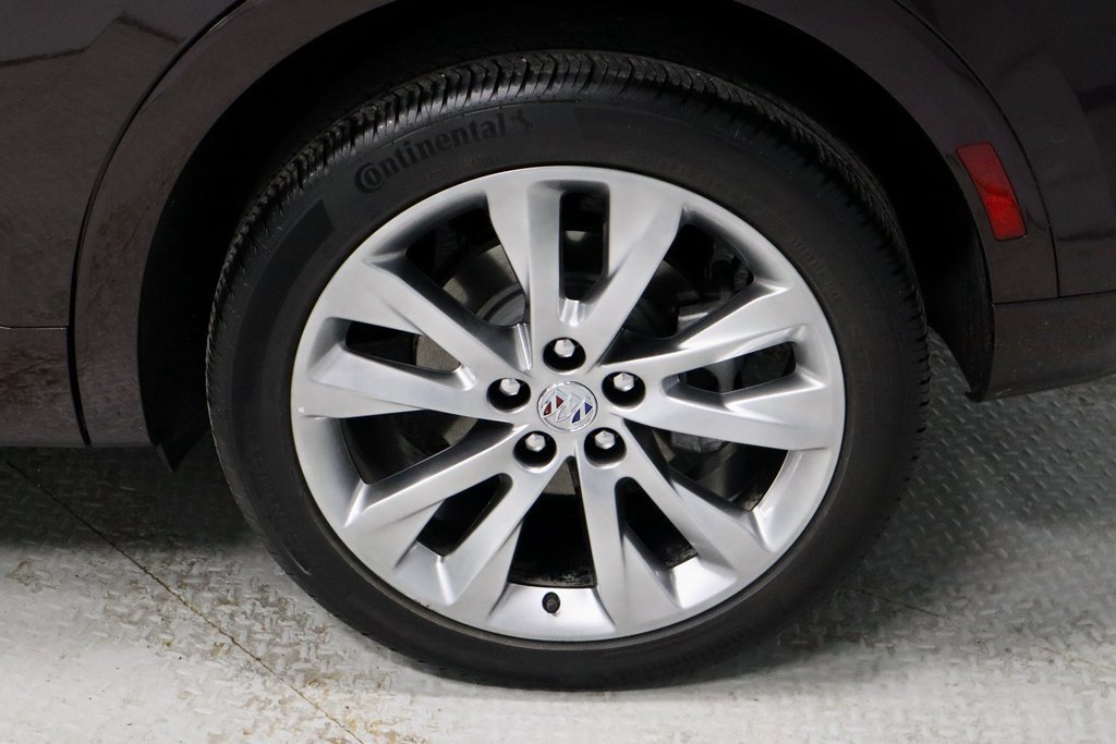 Used 2023 Buick Envision Avenir image 19