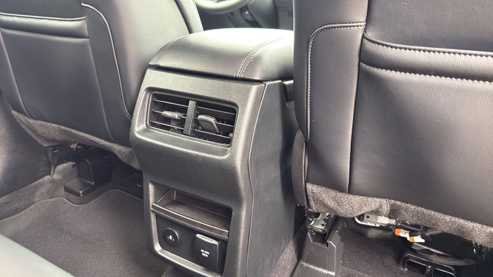 Certified 2024 Ford Edge SEL w/ Convenience Package AWD/4WD image 27