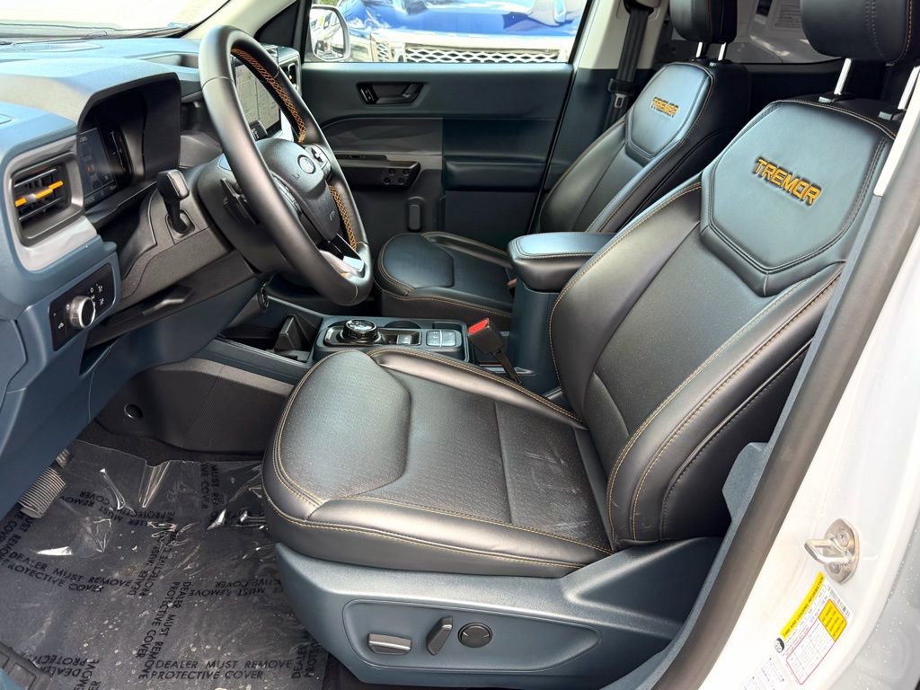 Certified 2025 Ford Maverick Tremor image 16
