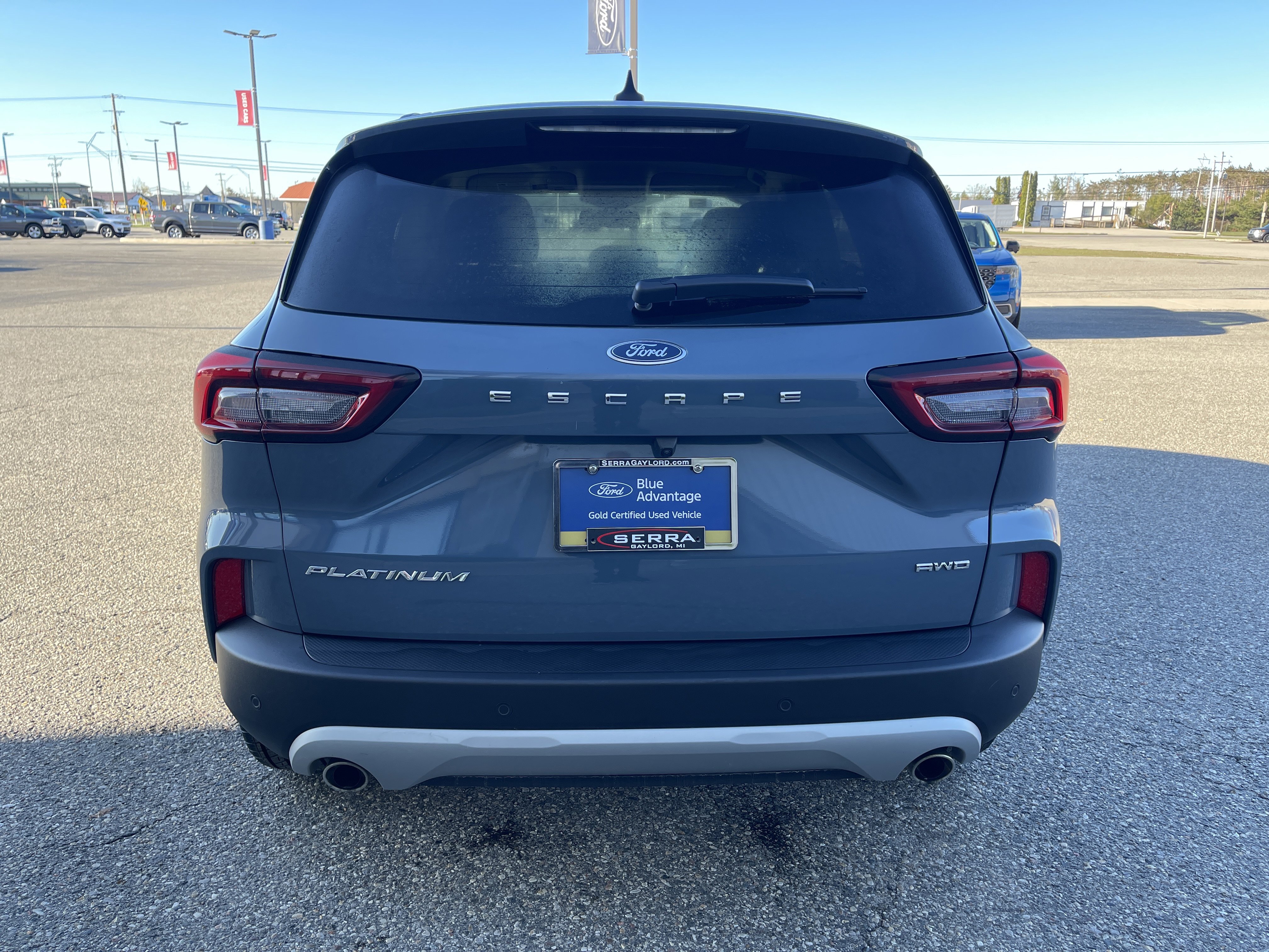 Certified 2025 Ford Escape Platinum AWD/4WD image 6