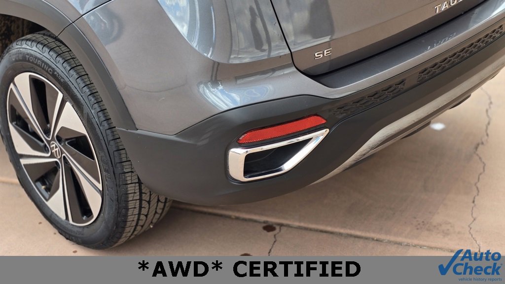 Used 2024 Volkswagen Taos SE image 8