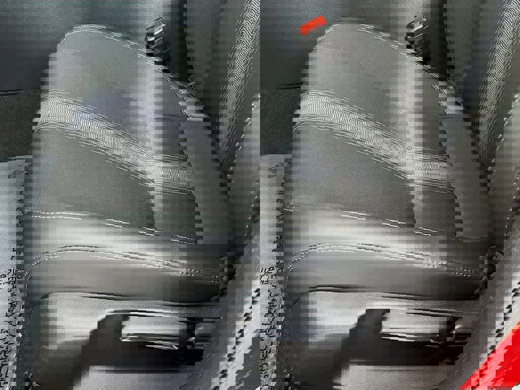 Used 2025 Honda Civic Sport image 28