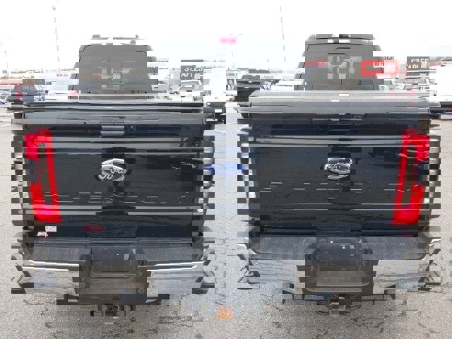 Certified 2023 Ford F250 Lariat w/ Lariat Ultimate Package image 7