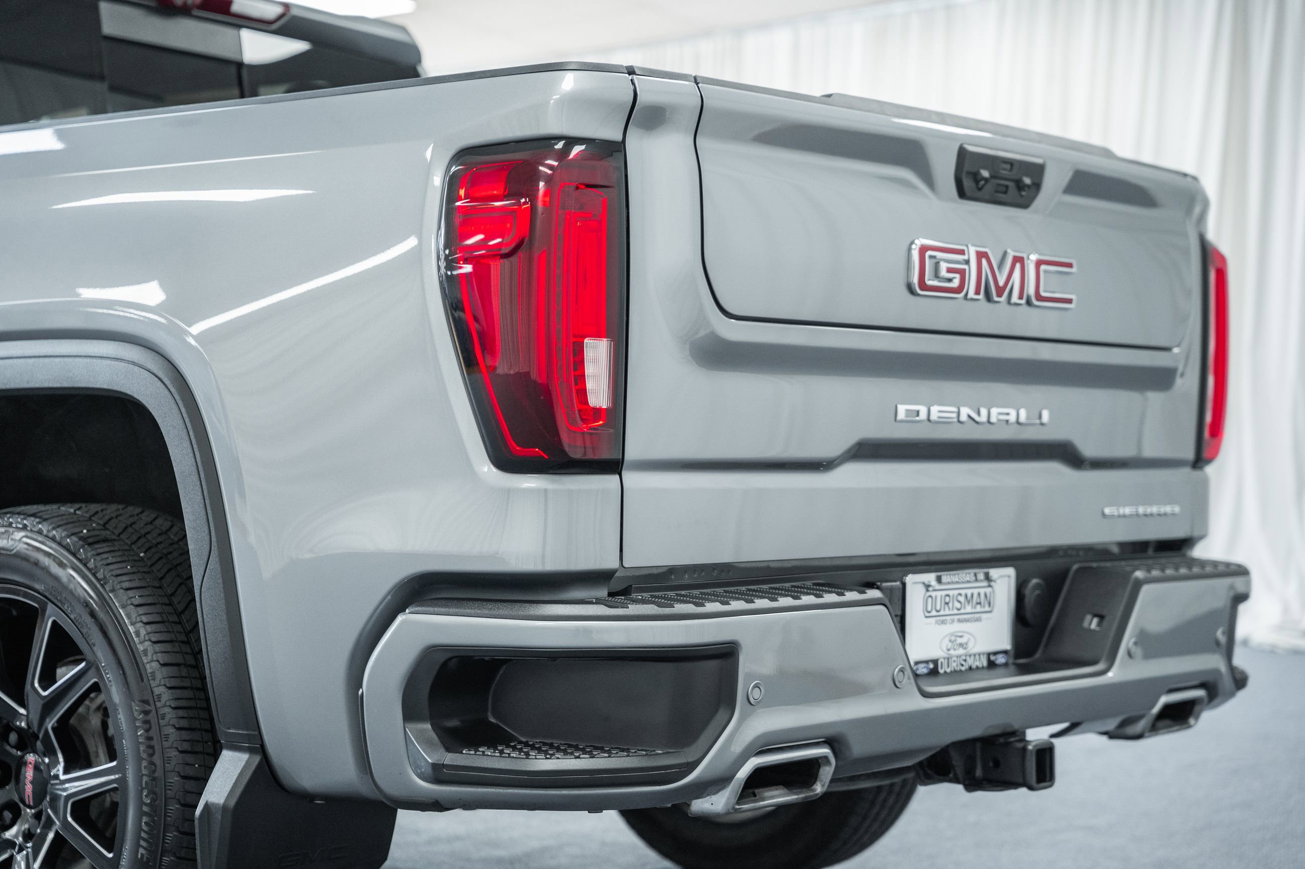 Used 2024 GMC Sierra 1500 Denali w/ Denali Reserve Package image 6