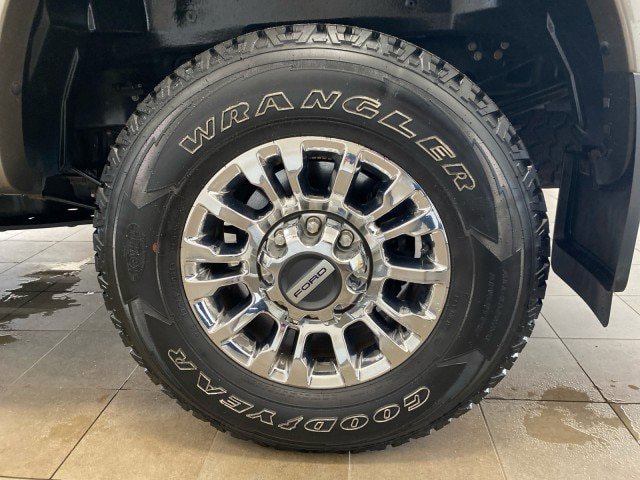 Certified 2022 Ford F350 Lariat w/ Lariat Ultimate Package AWD/4WD image 24