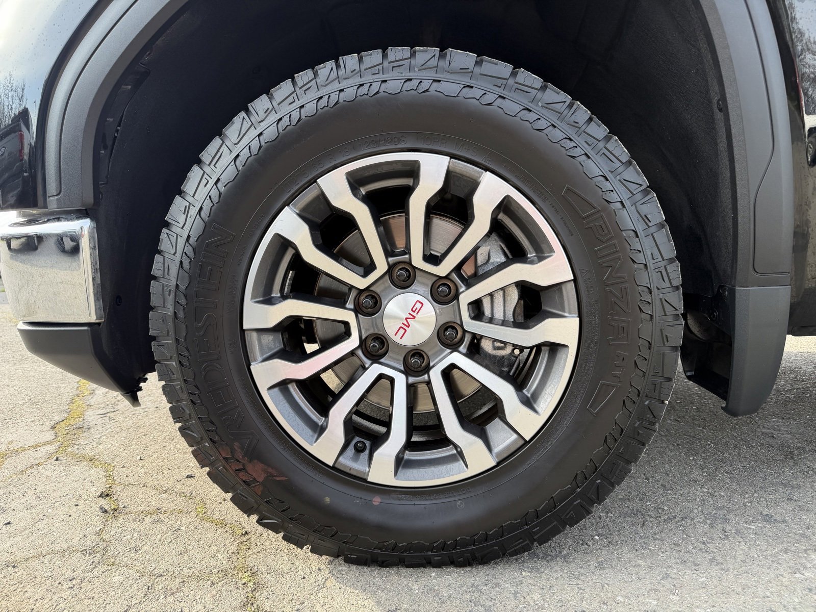 Used 2024 GMC Sierra 1500 Pro w/ Pro Value Package image 9