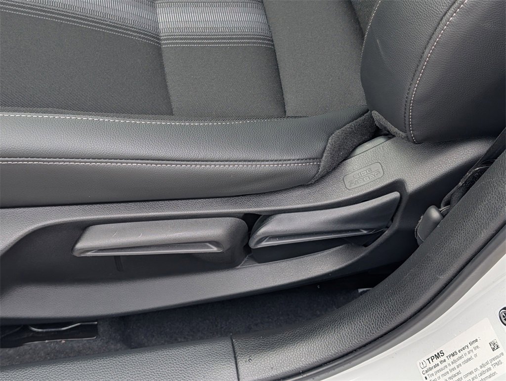 Used 2025 Honda Civic Sport image 14