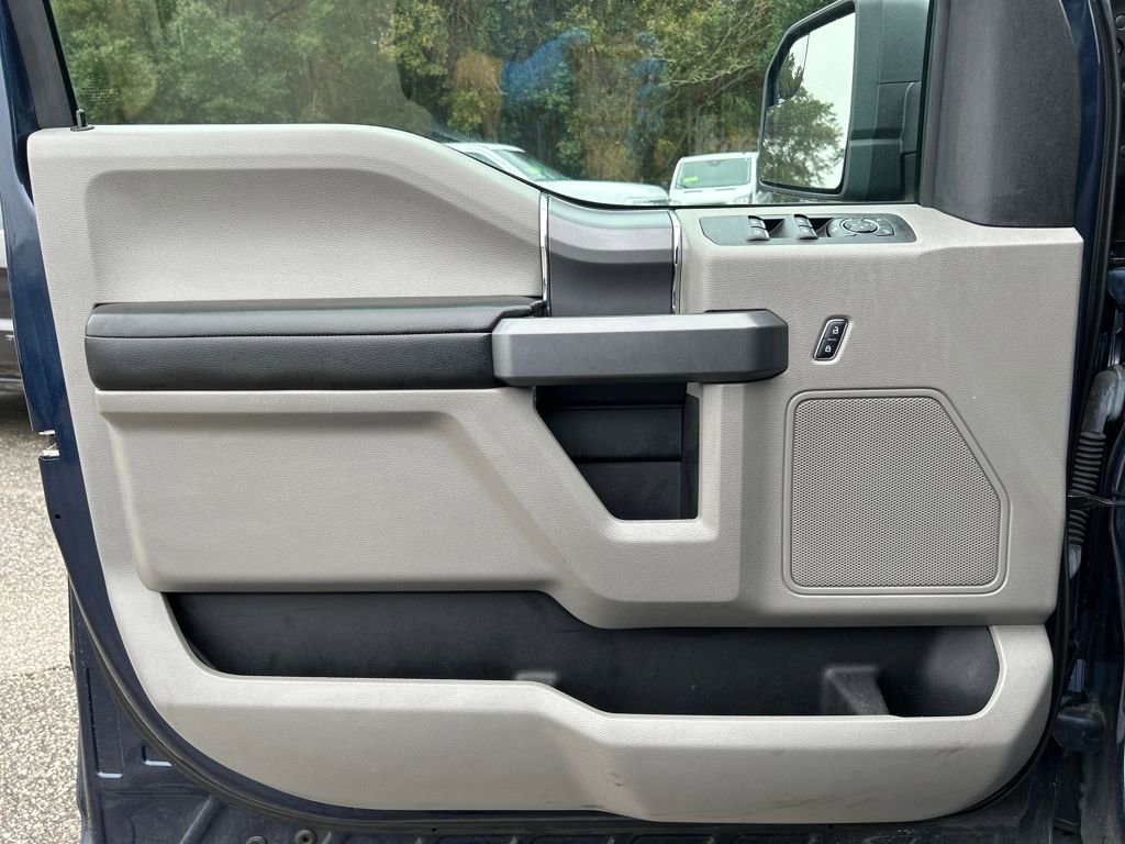 Certified 2019 Ford F150 XLT w/ Equipment Group 302A Luxury image 9