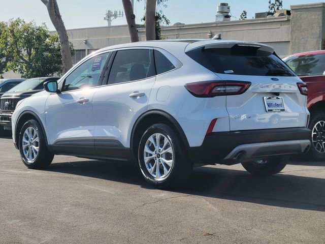 Certified 2024 Ford Escape Active image 2