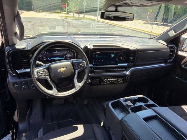 Used 2023 Chevrolet Silverado 1500 LT w/ Protection Package AWD/4WD image 14
