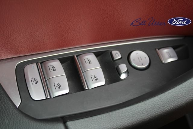 Used 2024 BMW X3 M40i AWD/4WD image 23