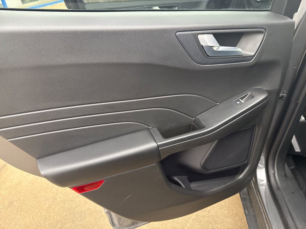 Certified 2024 Ford Escape ST-Line image 13