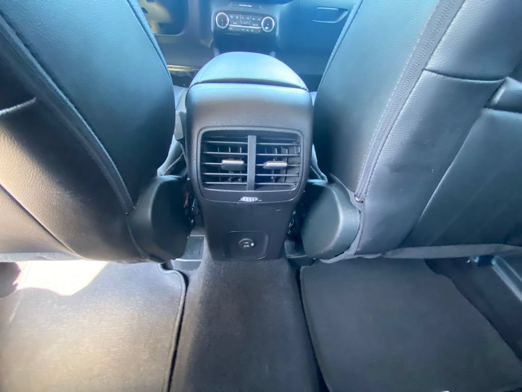 Certified 2022 Ford Escape SEL w/ Technology Package AWD/4WD image 25