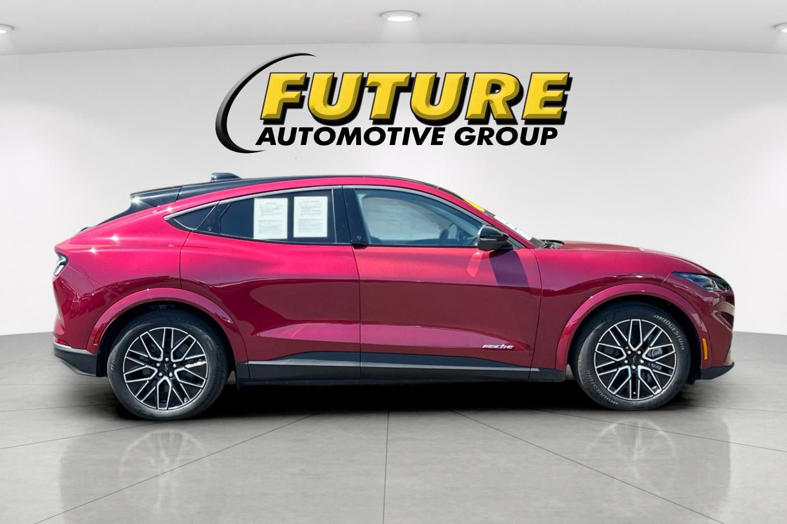 Certified 2025 Ford Mustang Mach-E Premium RWD image 2