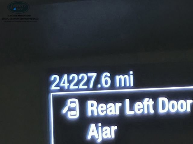 Certified 2022 Ford EcoSport SE w/ SE Convenience Package image 32