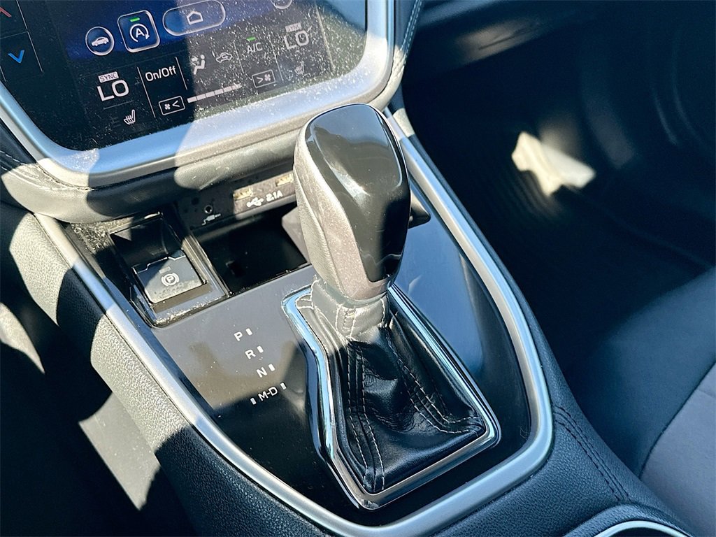 Used 2022 Subaru Outback Limited image 21