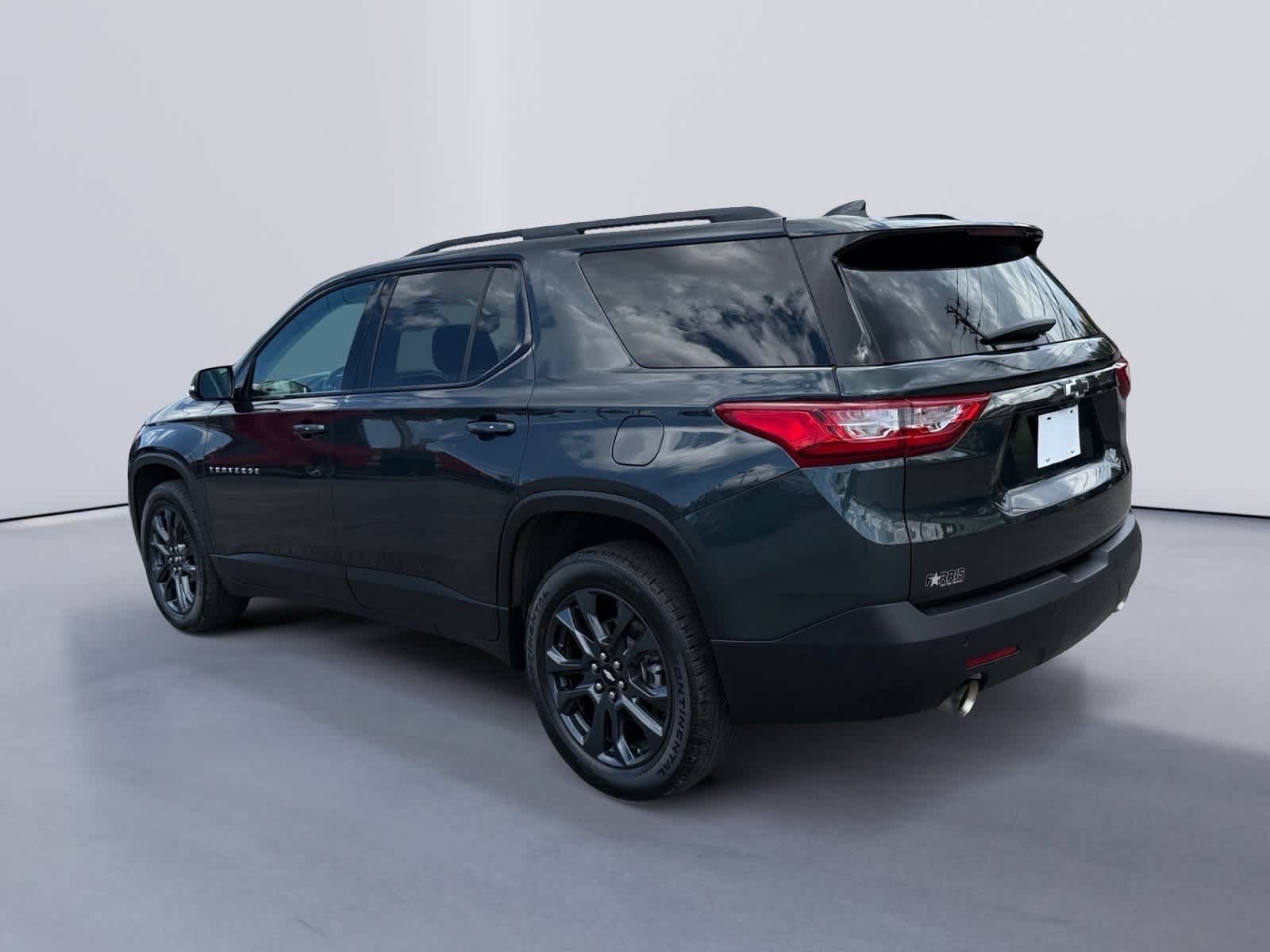 Used 2020 Chevrolet Traverse RS w/ LPO, Floor Liner Package FWD image 3