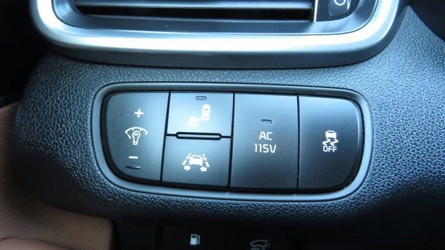 Used 2019 Kia Sorento SX image 25