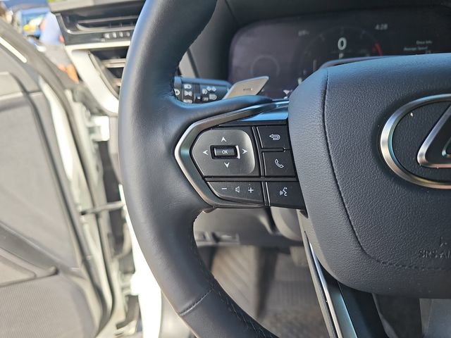 Used 2025 Lexus GX 550 w/ Accessory Package (2T) AWD/4WD image 21