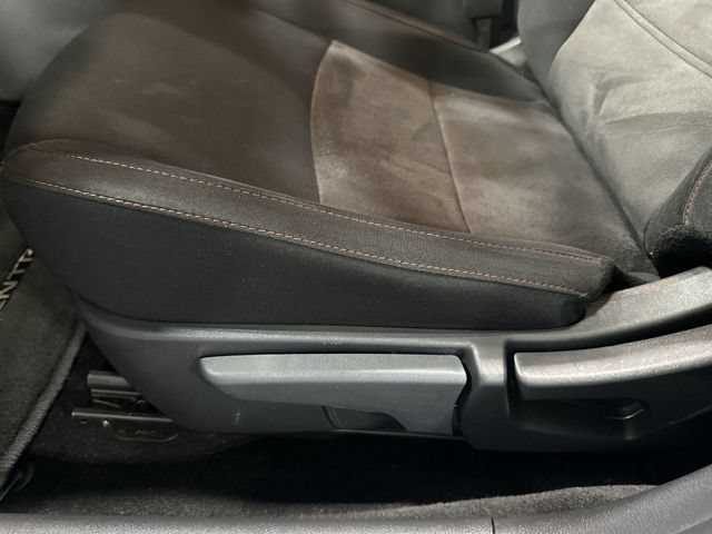 Used 2024 Nissan Sentra SR FWD image 18