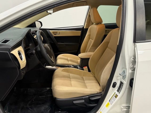 Used 2018 Toyota Corolla LE image 13