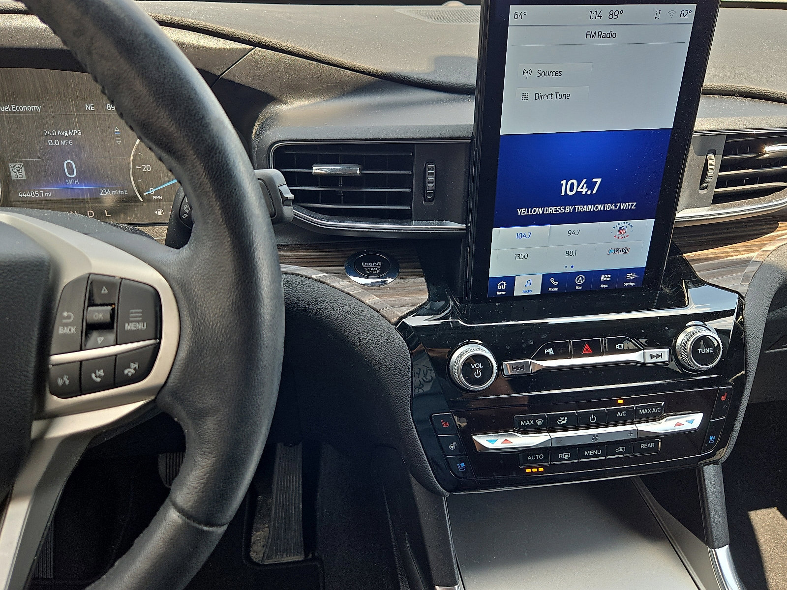 Certified 2023 Ford Explorer Limited w/ Limited Technology Package image 17