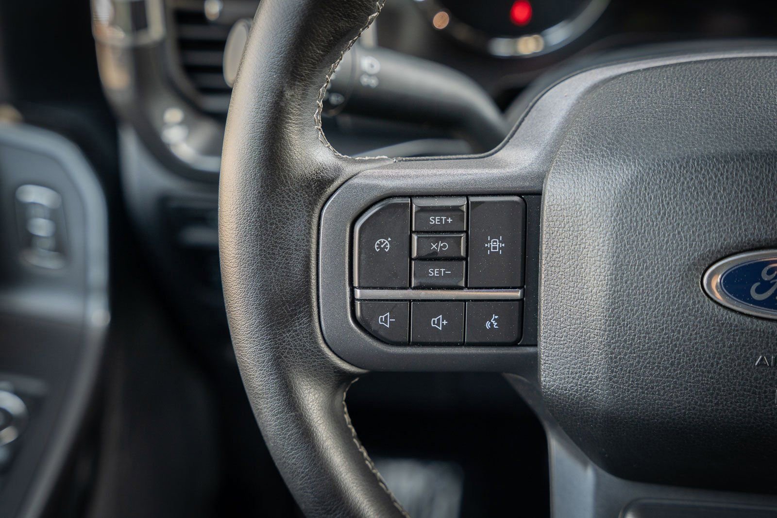 Certified 2023 Ford F150 XLT w/ Equipment Group 302A High image 26