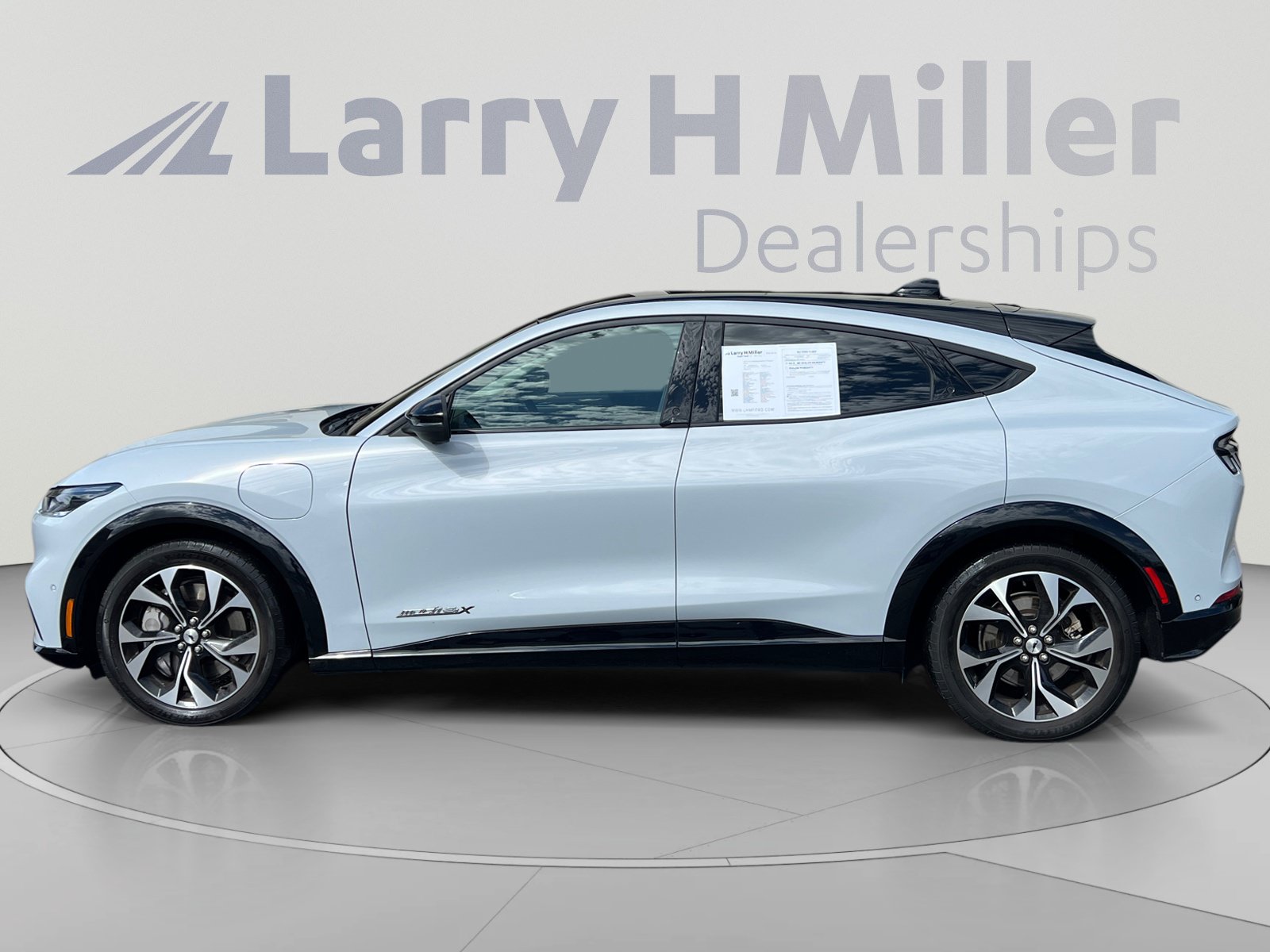 Certified 2023 Ford Mustang Mach-E Premium AWD/4WD image 2
