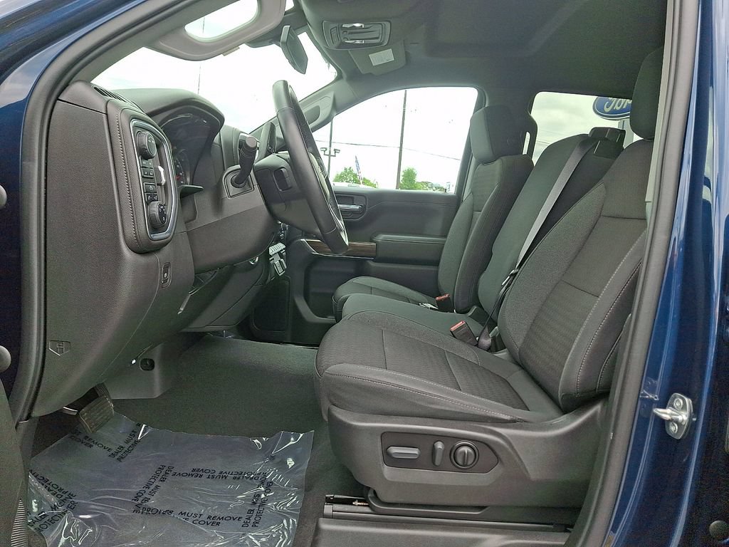 Used 2022 Chevrolet Silverado 1500 LT AWD/4WD image 13