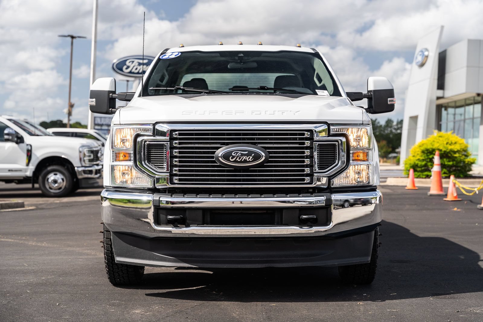 Certified 2022 Ford F350 XLT AWD/4WD image 2