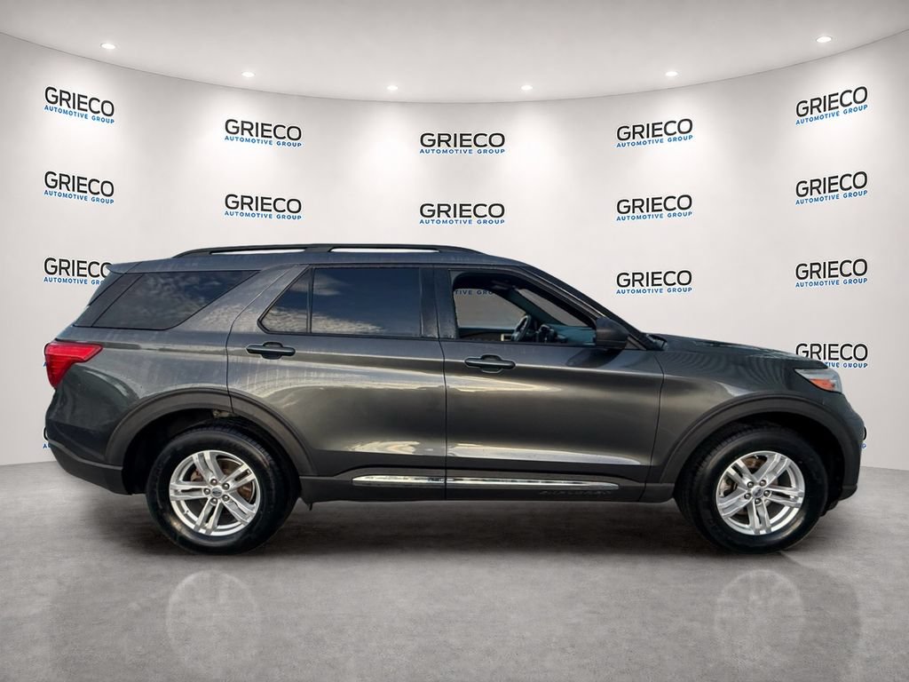 Certified 2020 Ford Explorer XLT w/ Equipment Group 202A AWD/4WD image 8