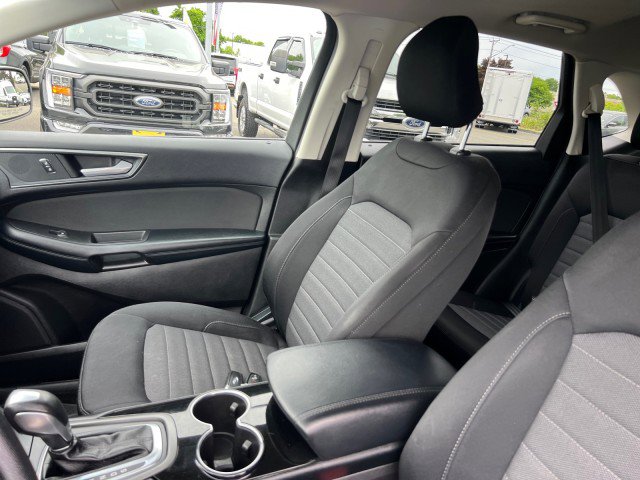 Certified 2017 Ford Edge SE AWD/4WD image 8