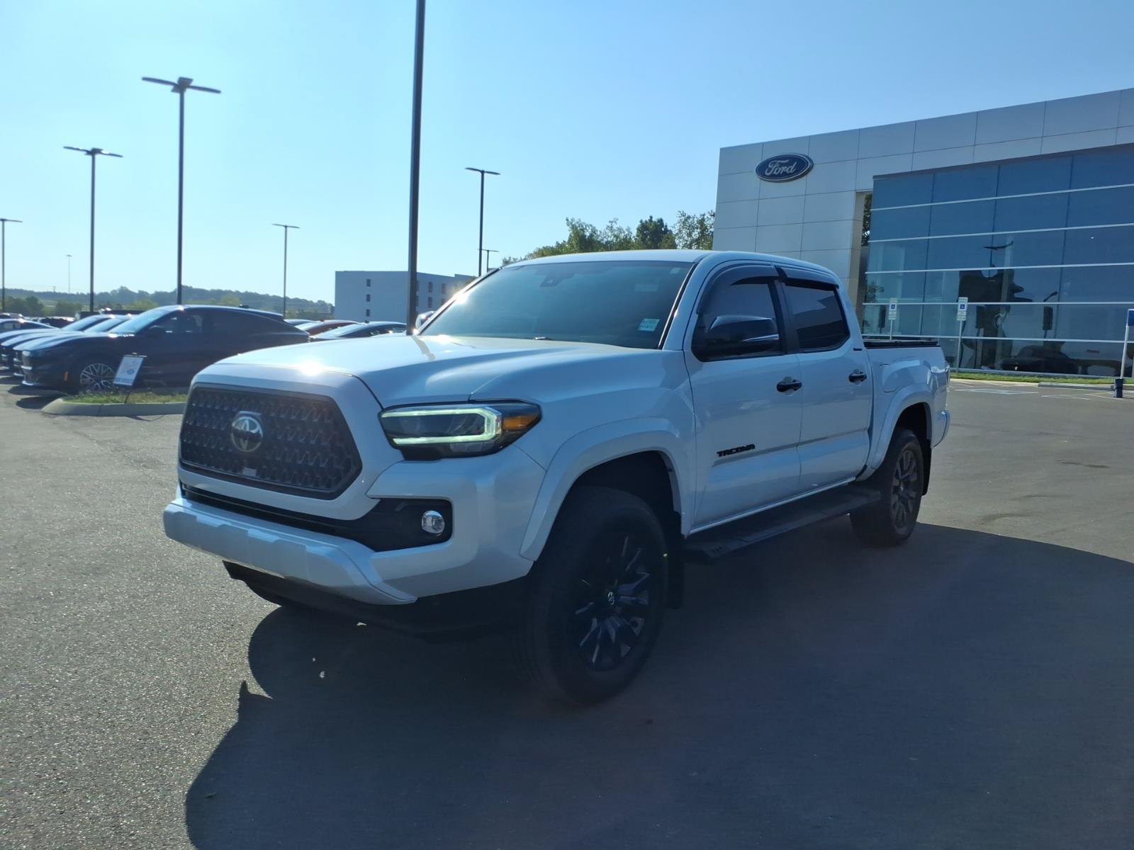 Used 2023 Toyota Tacoma Limited w/ Nightshade Package AWD/4WD image 7
