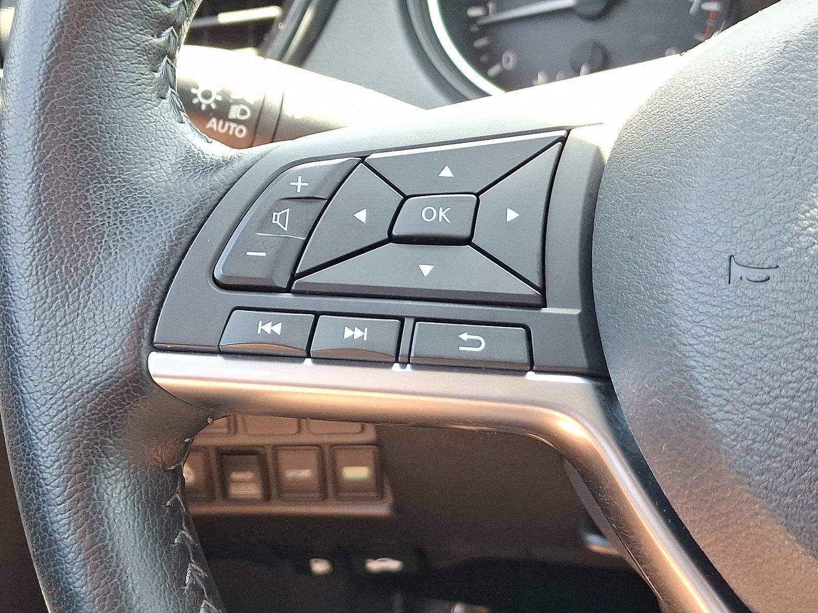 Used 2022 Nissan Rogue Sport SV w/ Technology Package AWD/4WD image 20